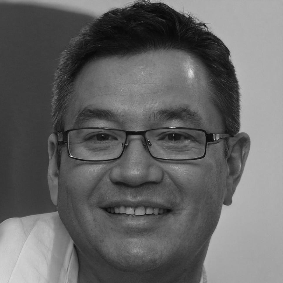 Portrait de Marc Dubois, analyste financier et formateur